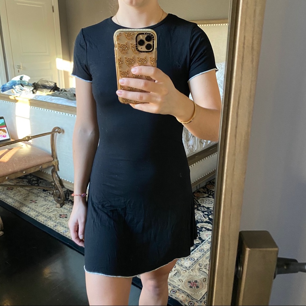 superdown black short sleeved mini dress
